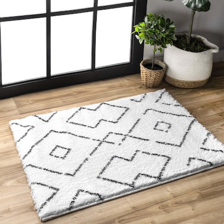 Nuloom Beaulah Modern Trellis Shag Area Rug 2ft x 3ft HJKZ01A-203